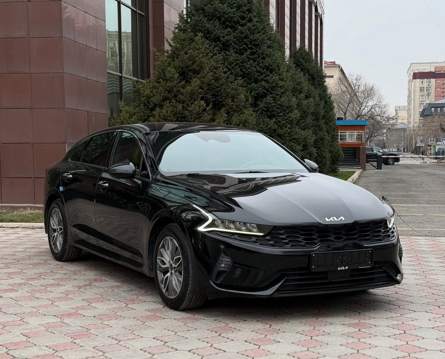 KIA K5 2023